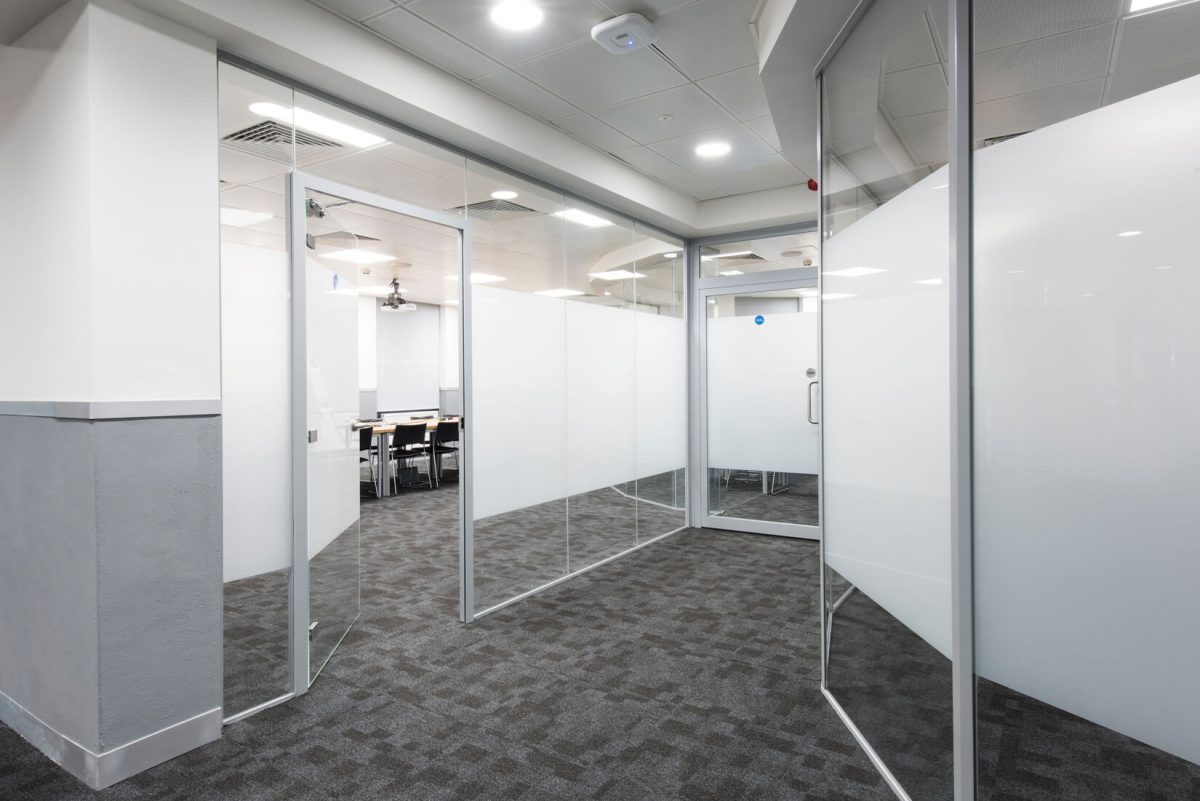 Frameless Glass Doors For Offices and More Komfort