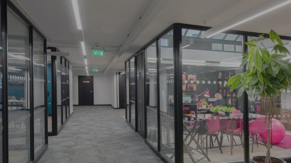 Fire Rated Glass Partitions and Glass Fire Screens Komfort