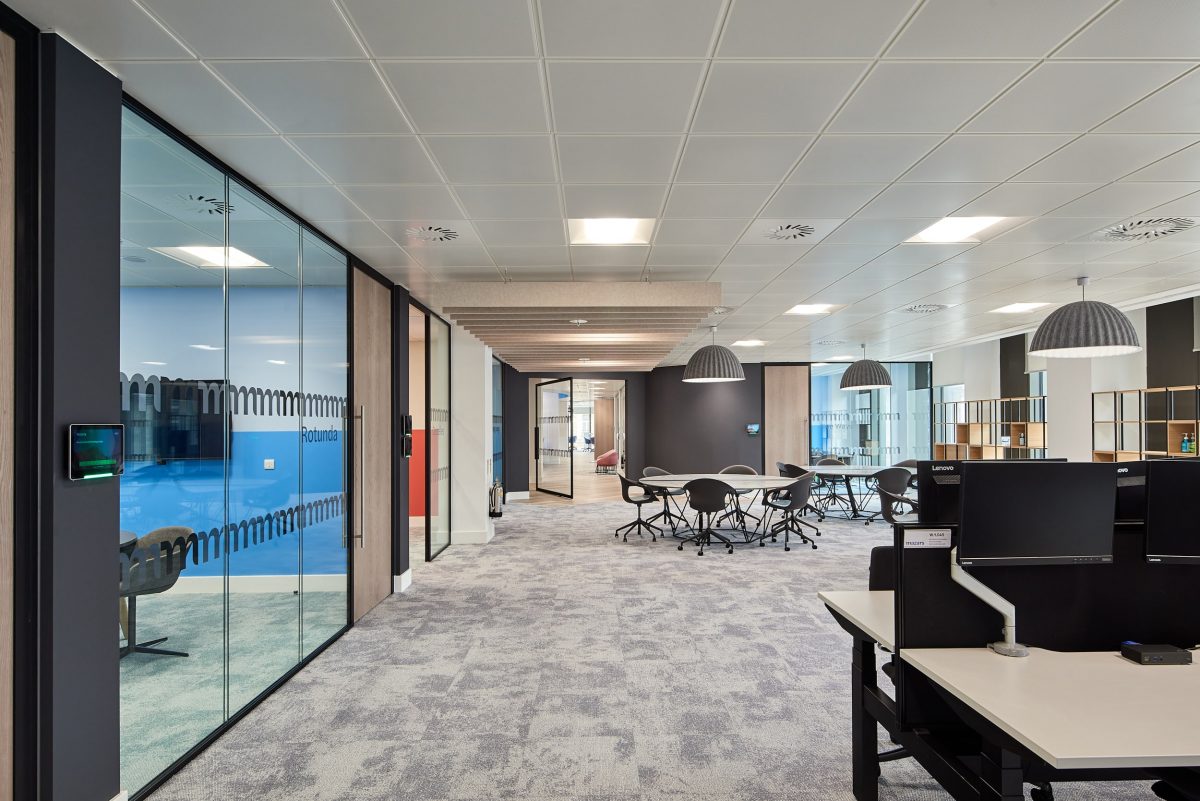 Polar 54 Glass Partition System Komfort